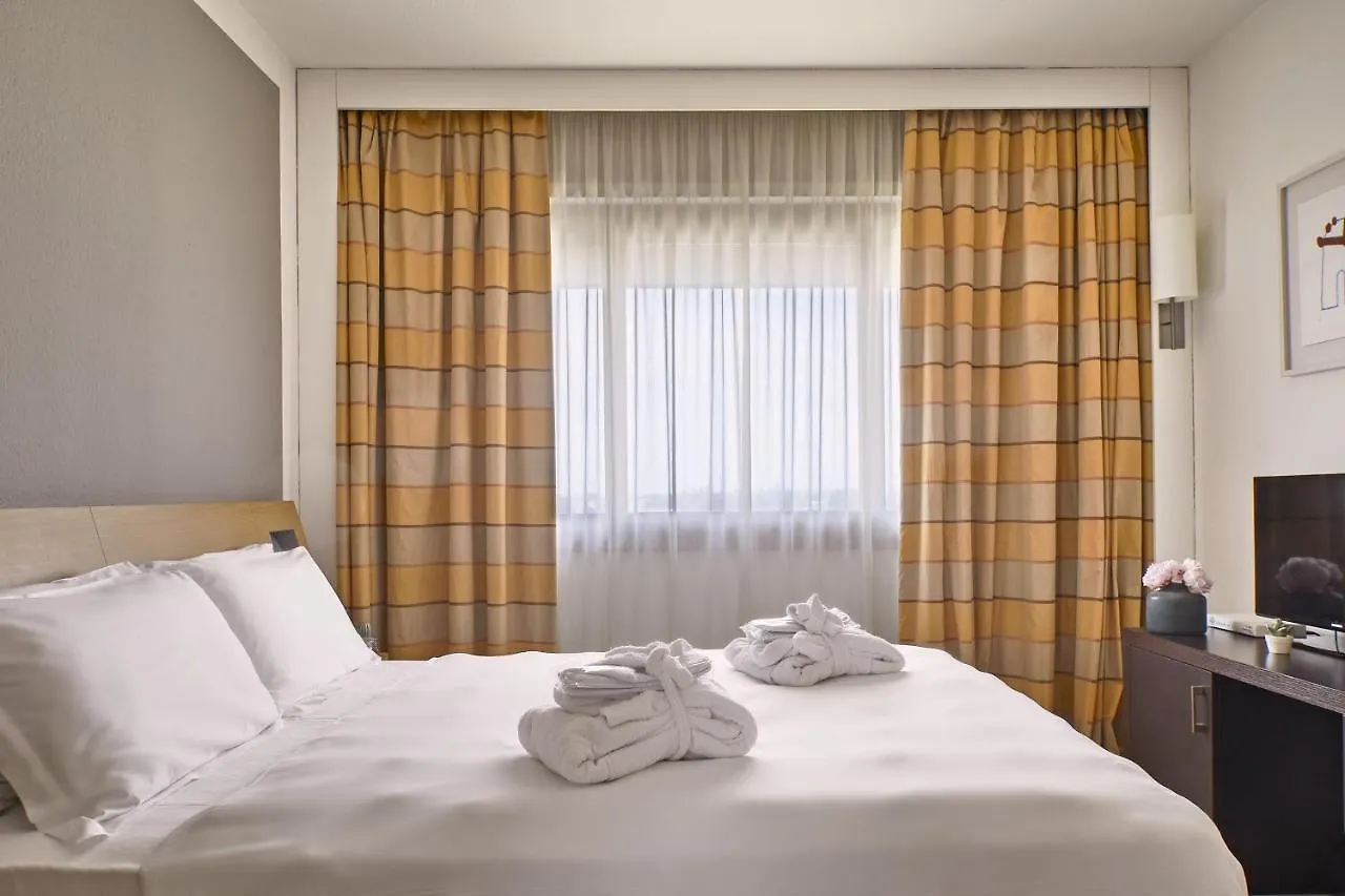 ****  Living Place Hotel Villanova Di Castenaso Włochy