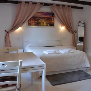 Casa Di Sam, Venecia