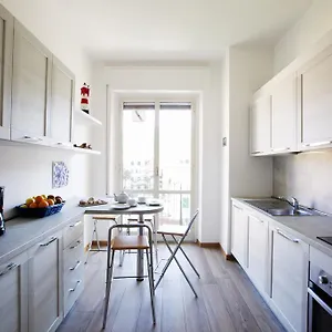  Apartment Riviera Italy
