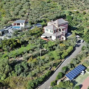  Farm stay L' Amandola Italy
